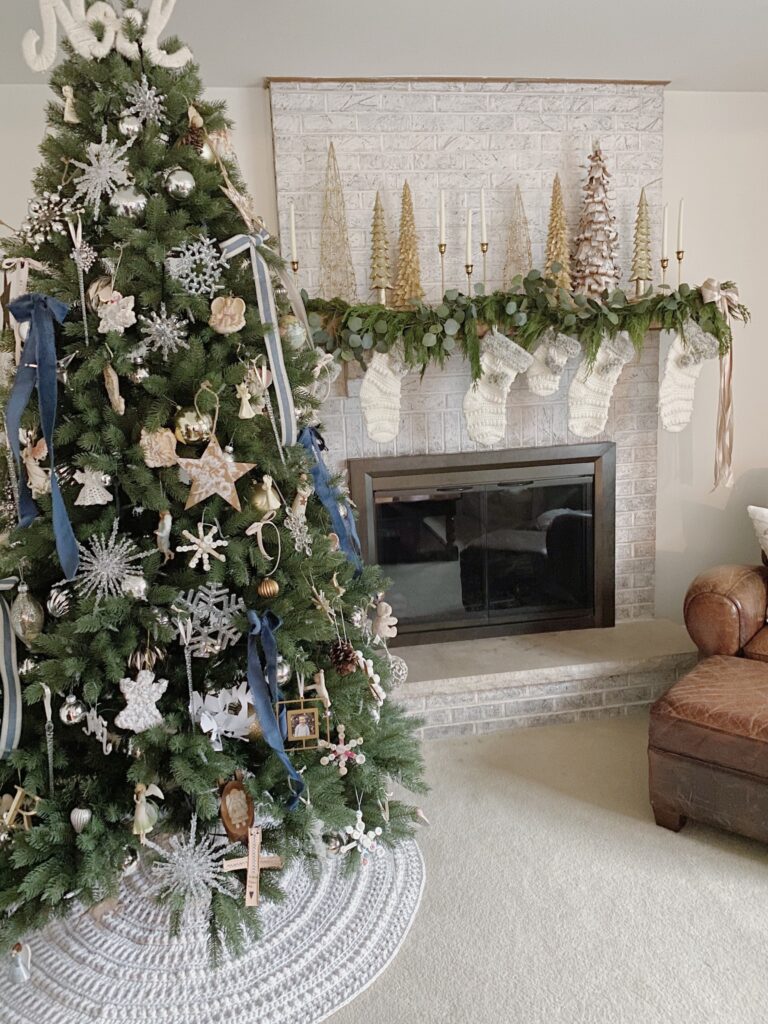 Boho Christmas tree and decor