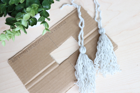 DIY Yarn Tassel Tutorial