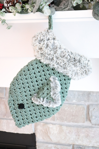 Cat Christmas Stocking Crochet Pattern